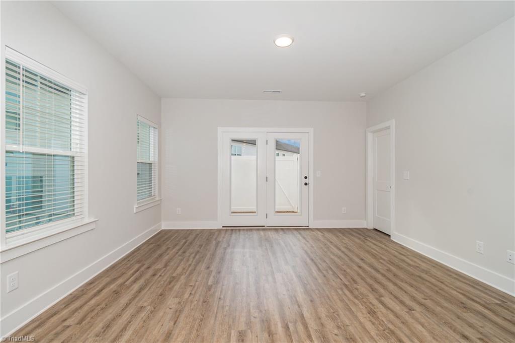 922 Cannon Crossing Circle