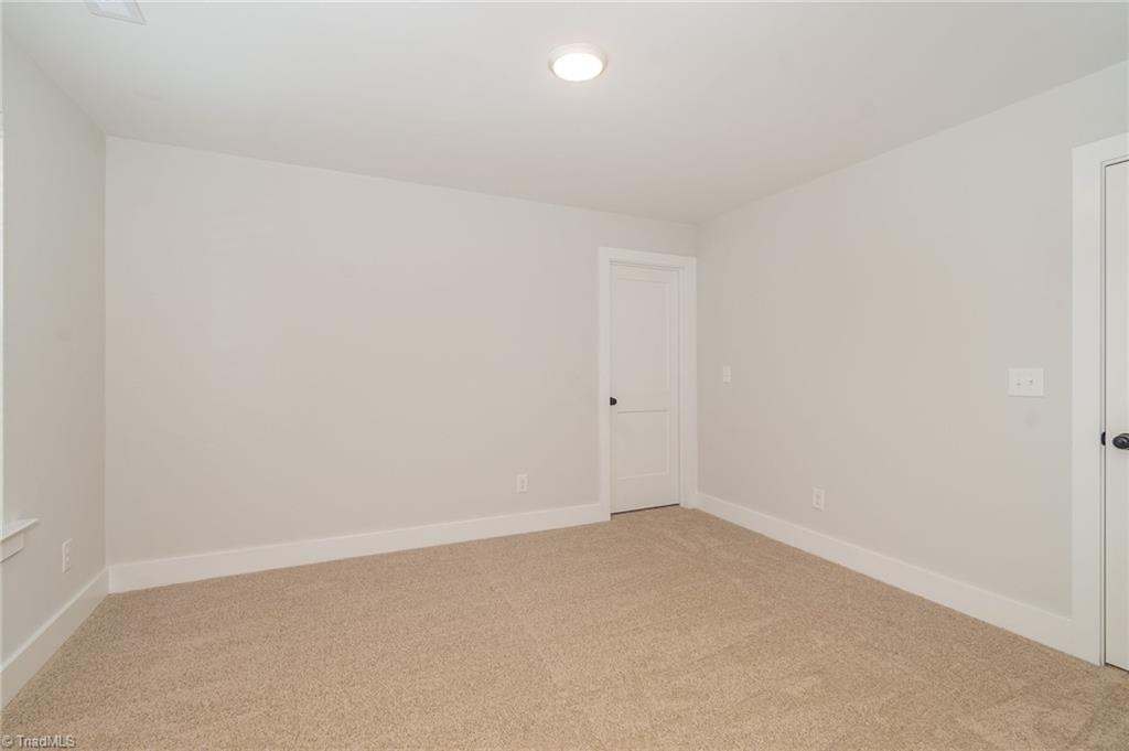 922 Cannon Crossing Circle