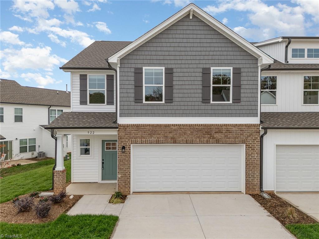 922 Cannon Crossing Circle