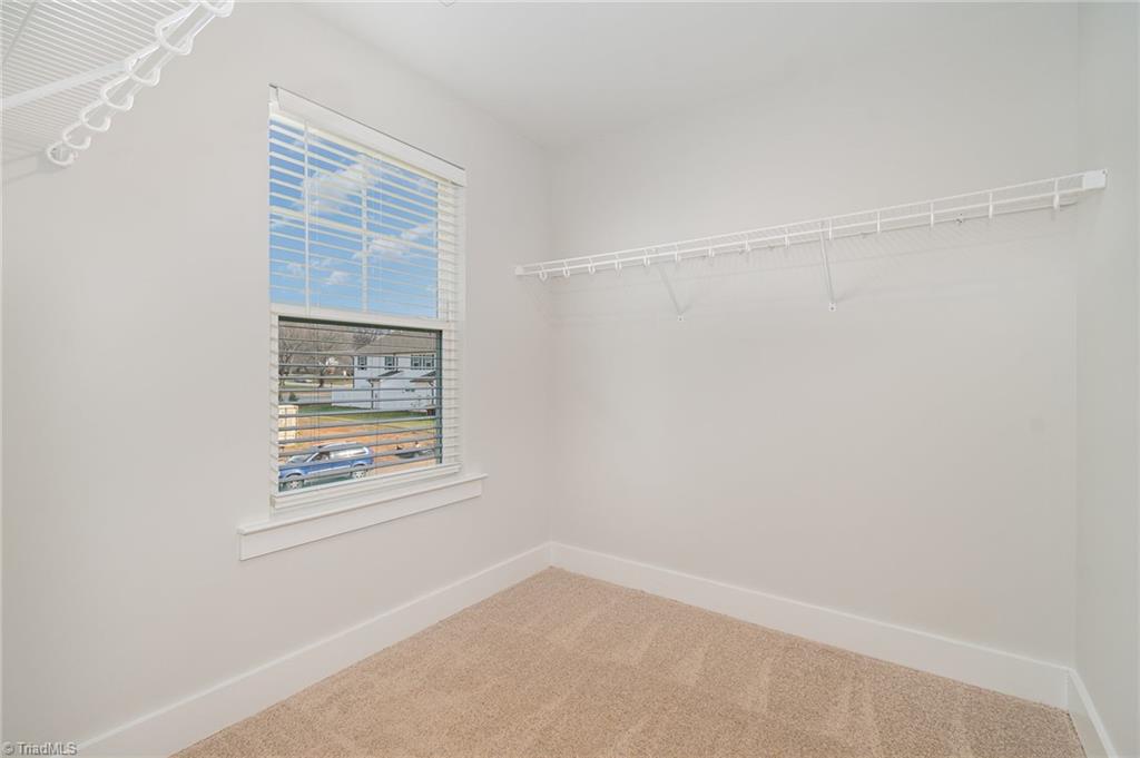 922 Cannon Crossing Circle