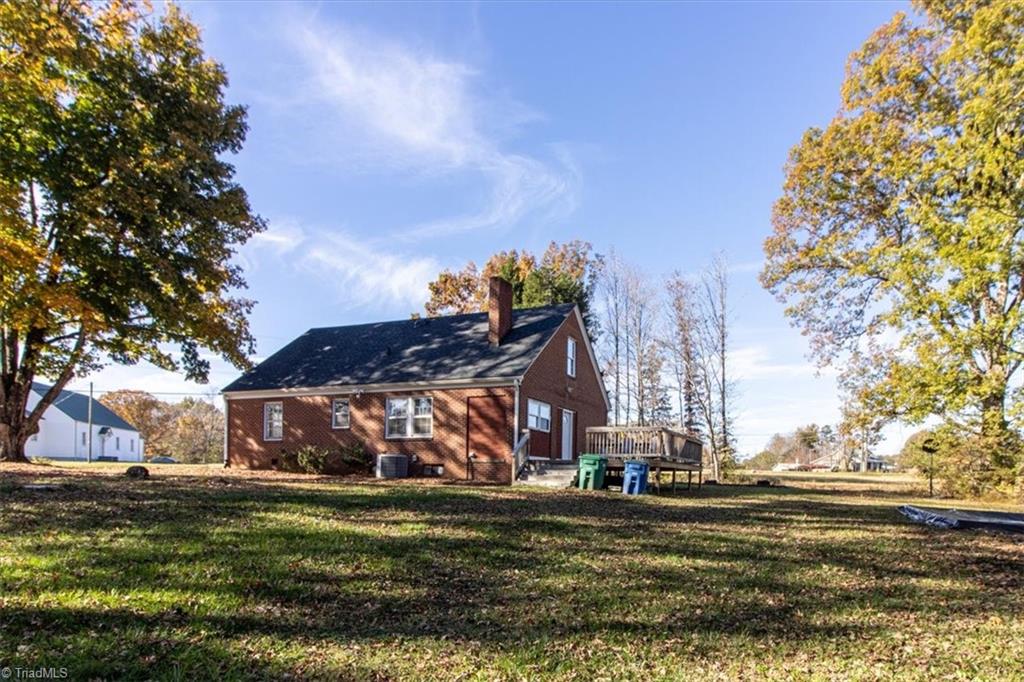 3221 Settle Bridge Road