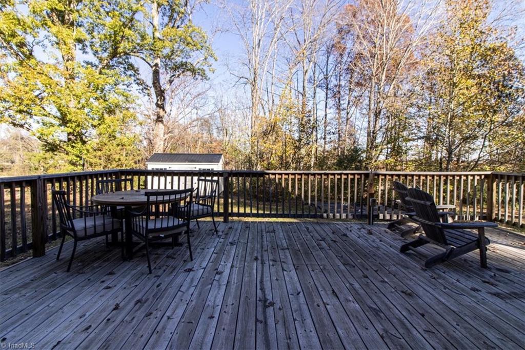 3221 Settle Bridge Road