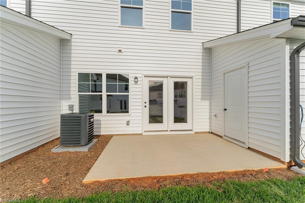 918 Cannon Crossing Circle