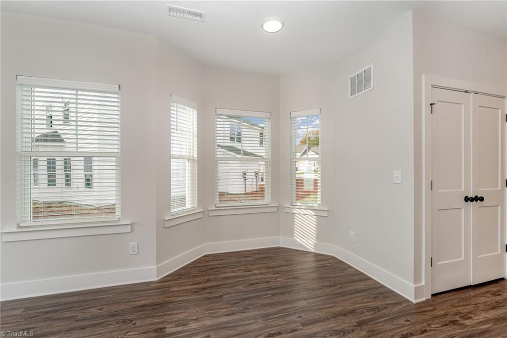 918 Cannon Crossing Circle