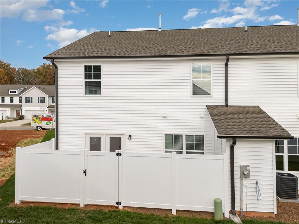 918 Cannon Crossing Circle