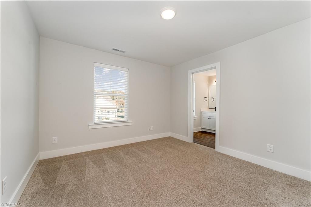 918 Cannon Crossing Circle