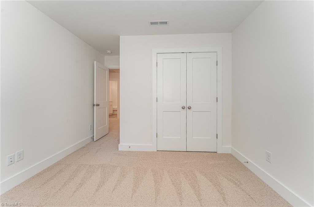 920 Cannon Crossing Circle