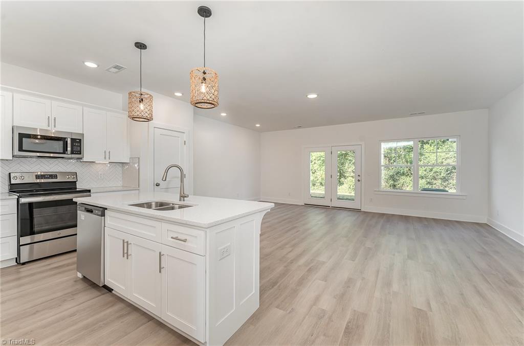 920 Cannon Crossing Circle