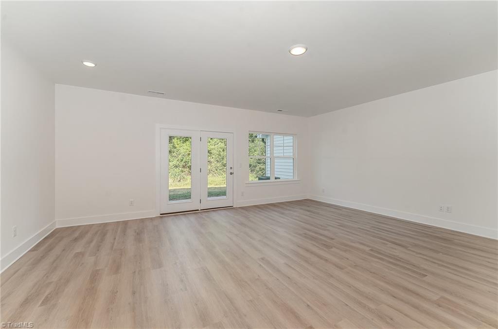 920 Cannon Crossing Circle