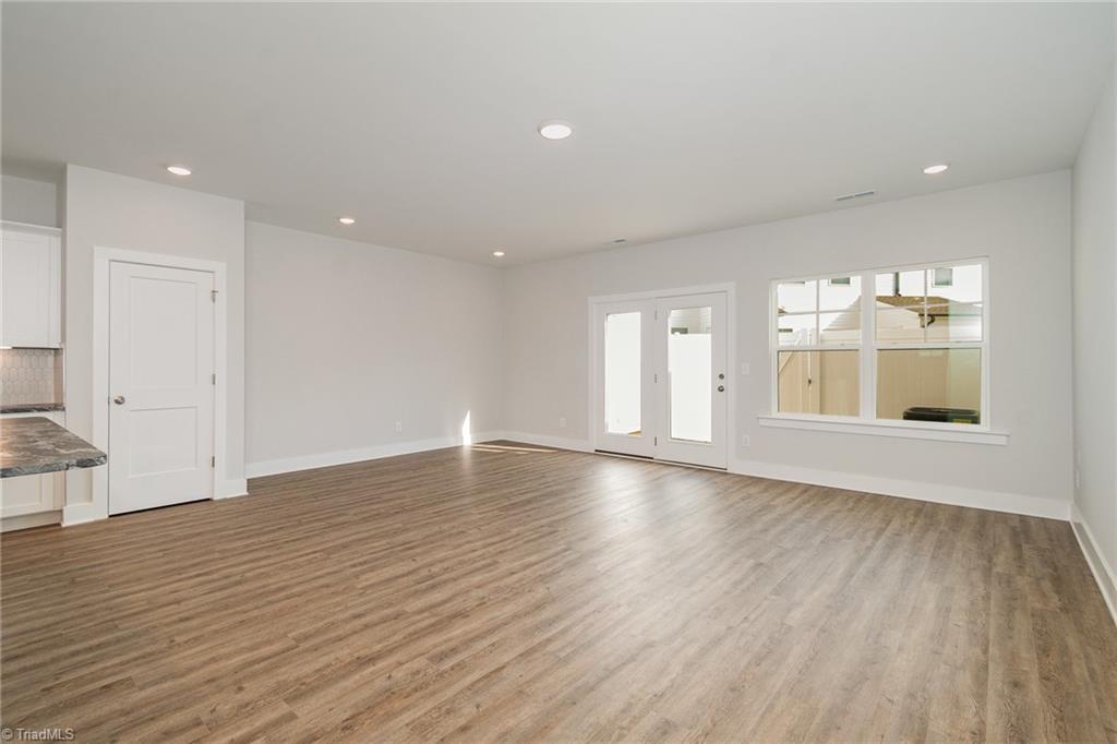 910 Cannon Crossing Circle