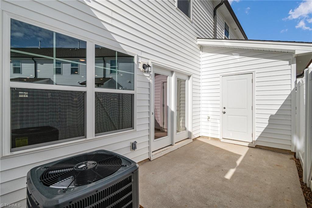 910 Cannon Crossing Circle