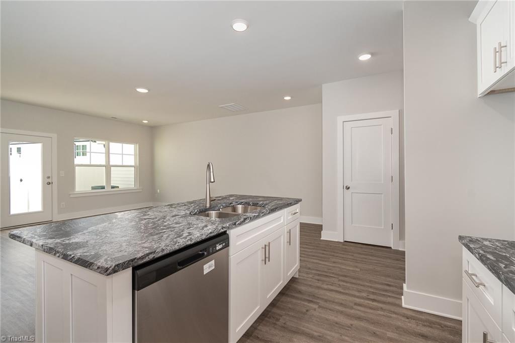 910 Cannon Crossing Circle