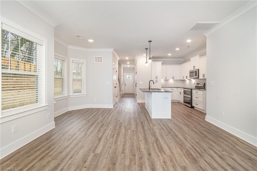 4960 Cannon Crossing Way