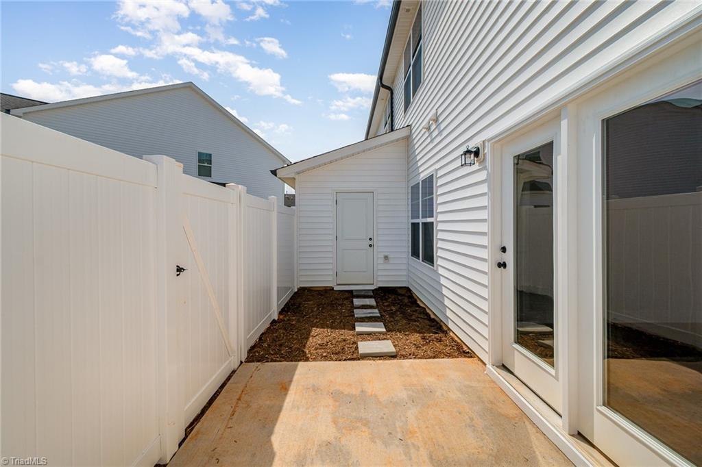 916 Cannon Crossing Circle