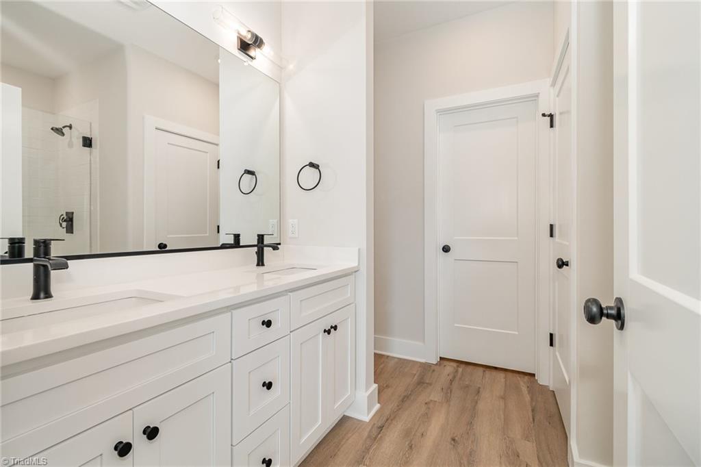 916 Cannon Crossing Circle