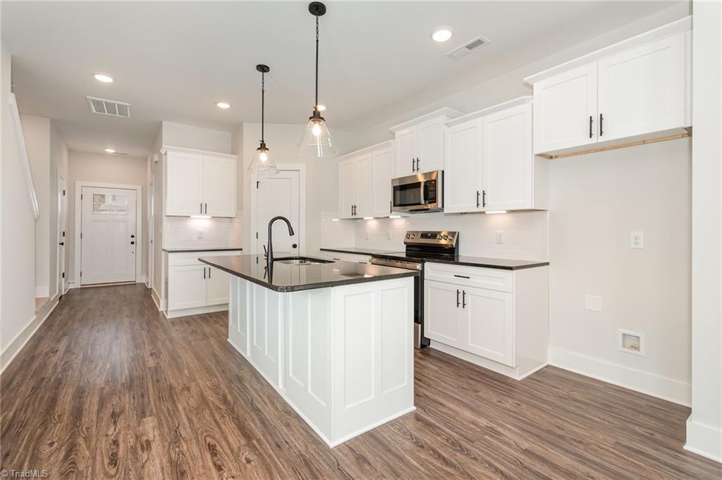 914 Cannon Crossing Circle