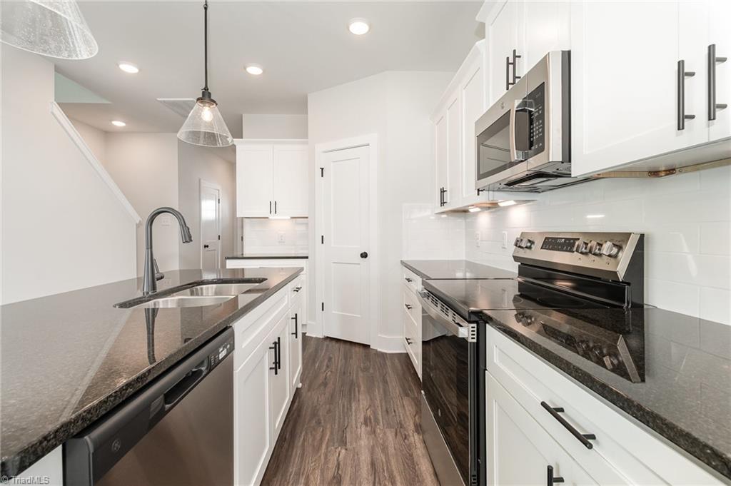 914 Cannon Crossing Circle