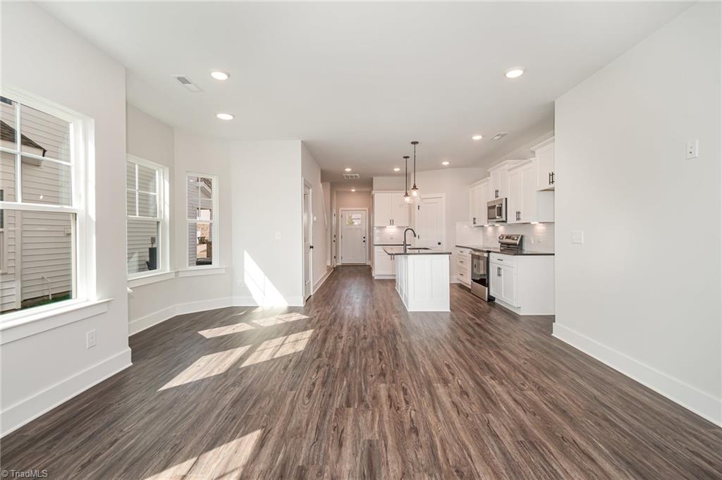 914 Cannon Crossing Circle