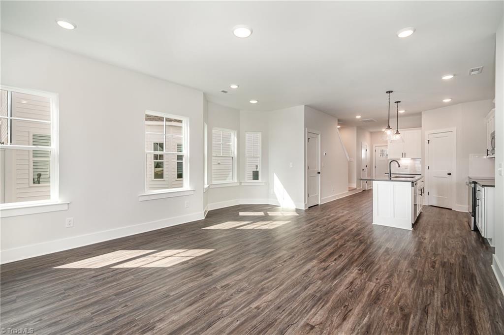 914 Cannon Crossing Circle