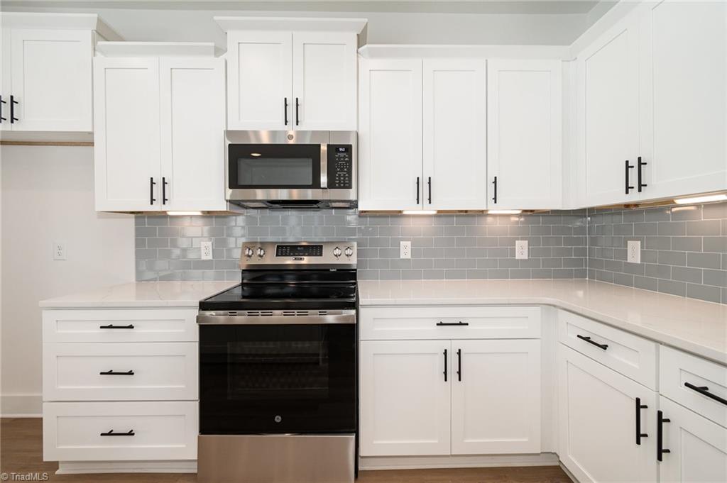 912 Cannon Crossing Circle