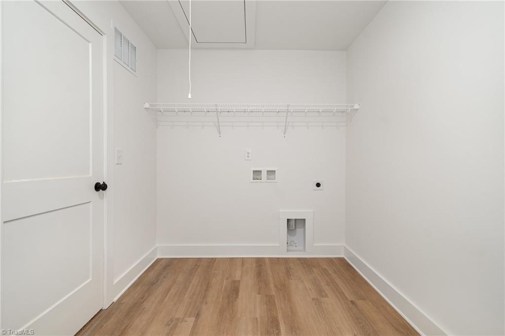 912 Cannon Crossing Circle