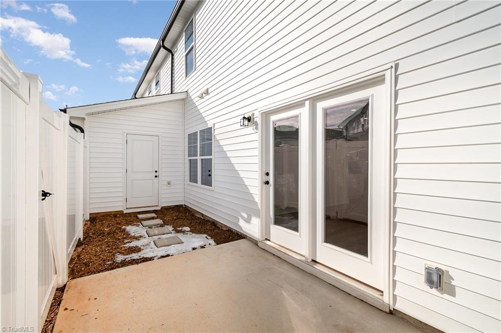 912 Cannon Crossing Circle