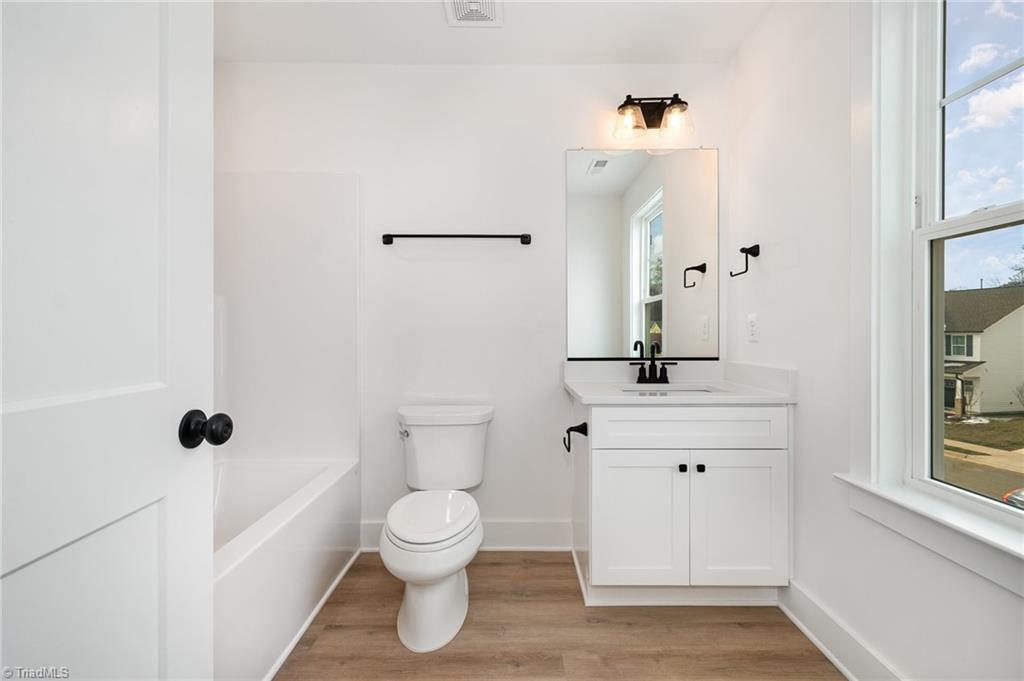 912 Cannon Crossing Circle