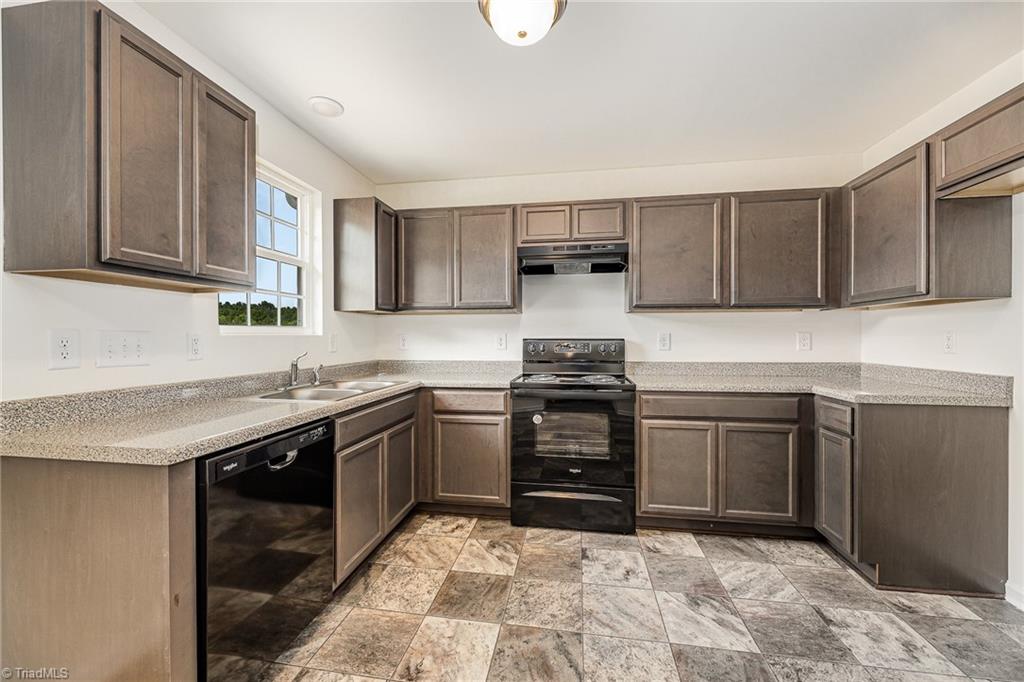 106 Equestrian Trail