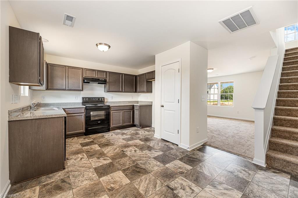 106 Equestrian Trail