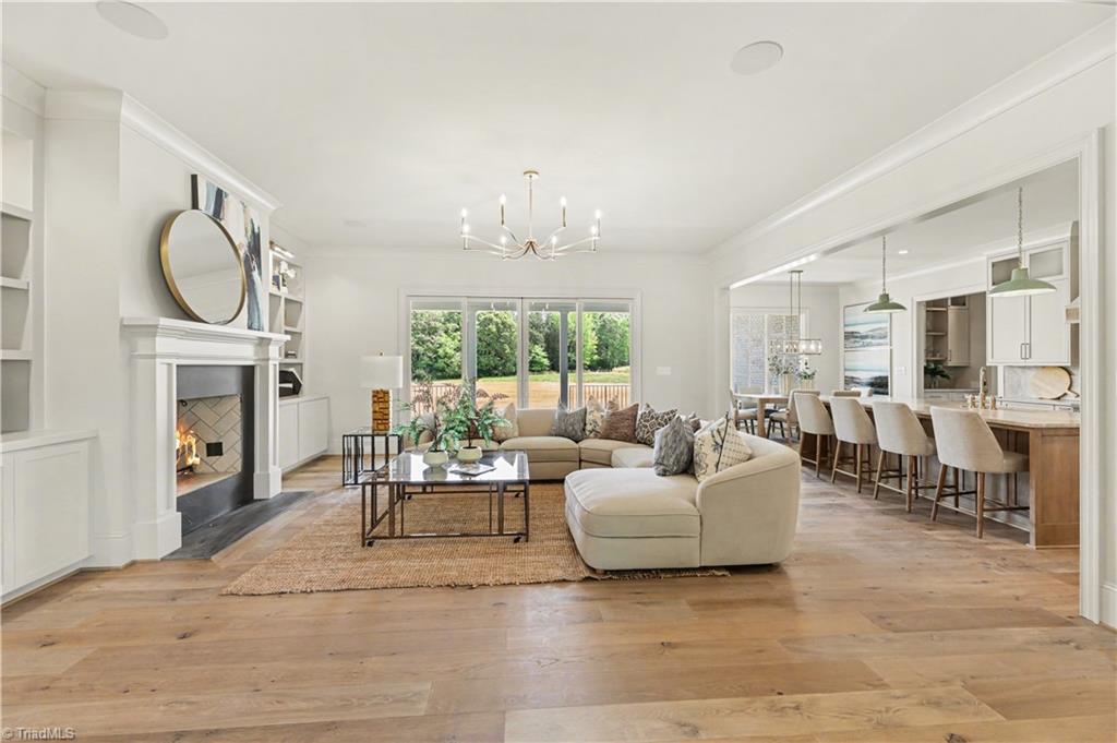 7126 Lion's Gate Drive