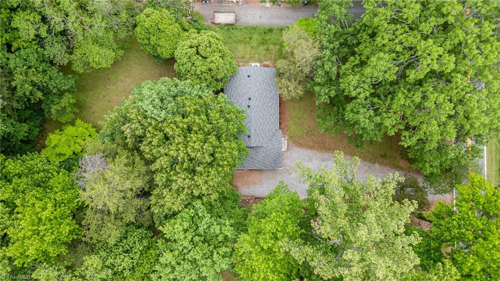 1122 Rustic Road