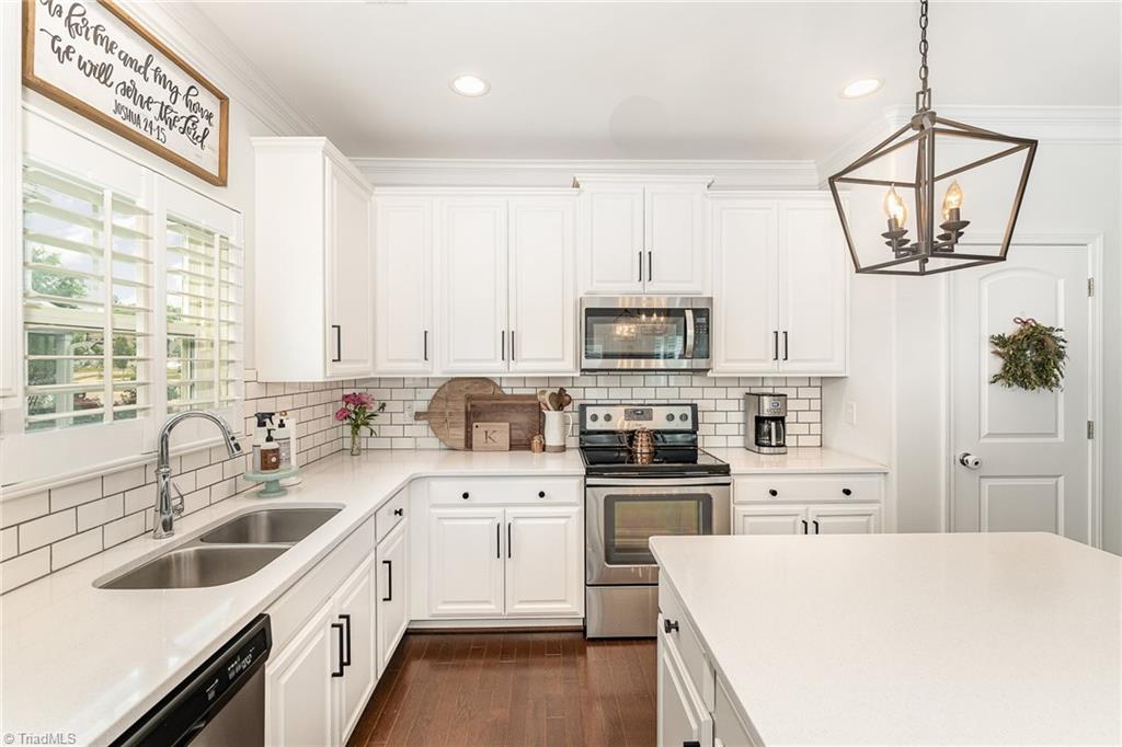 5608 Marblehead Drive