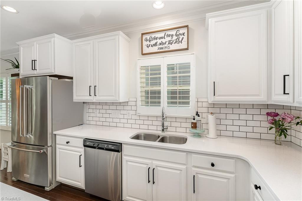 5608 Marblehead Drive