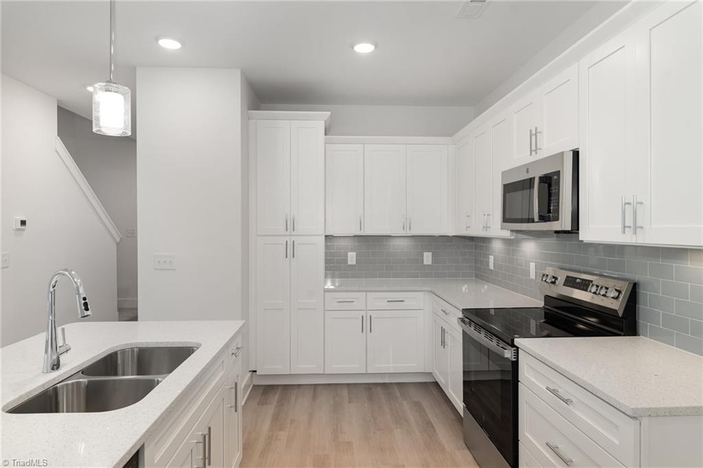 955 Cannon Crossing Circle