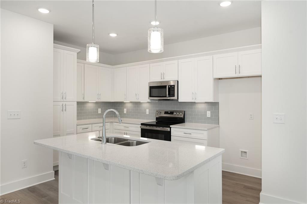 955 Cannon Crossing Circle