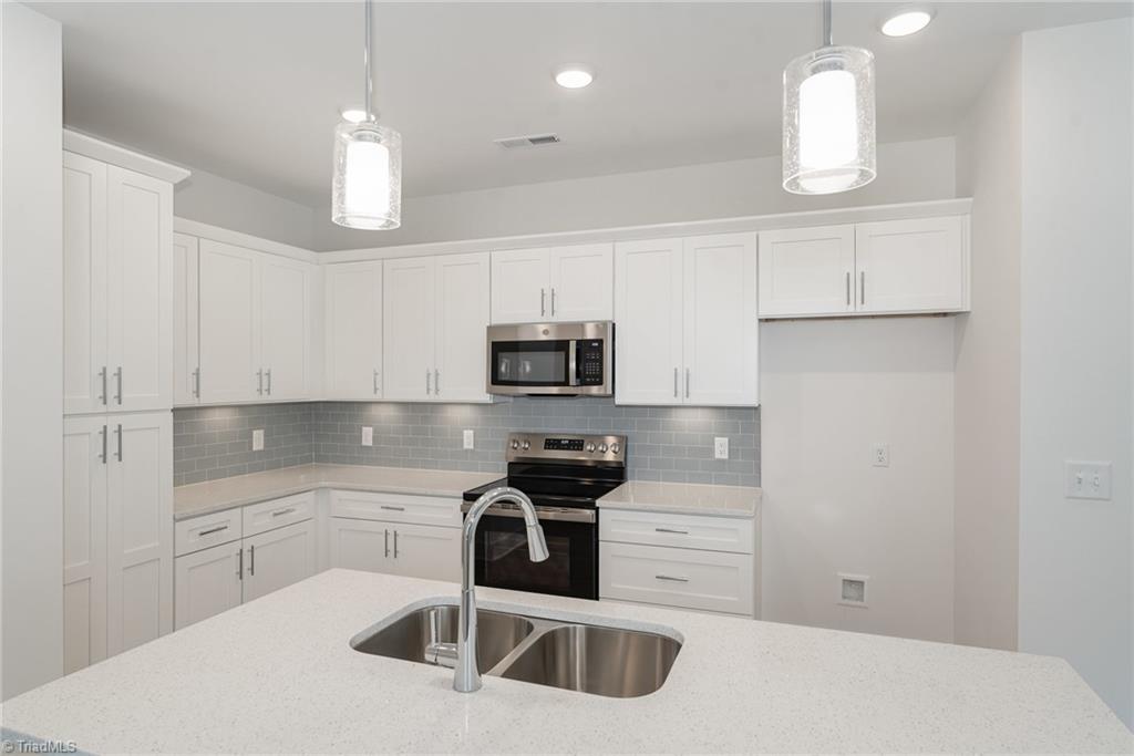 955 Cannon Crossing Circle