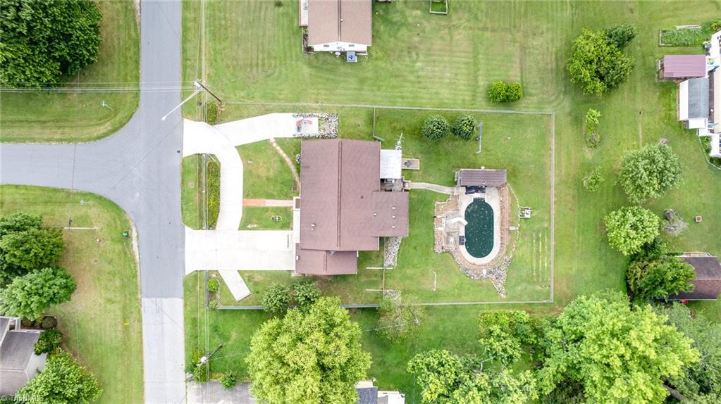 209 Meredith Drive