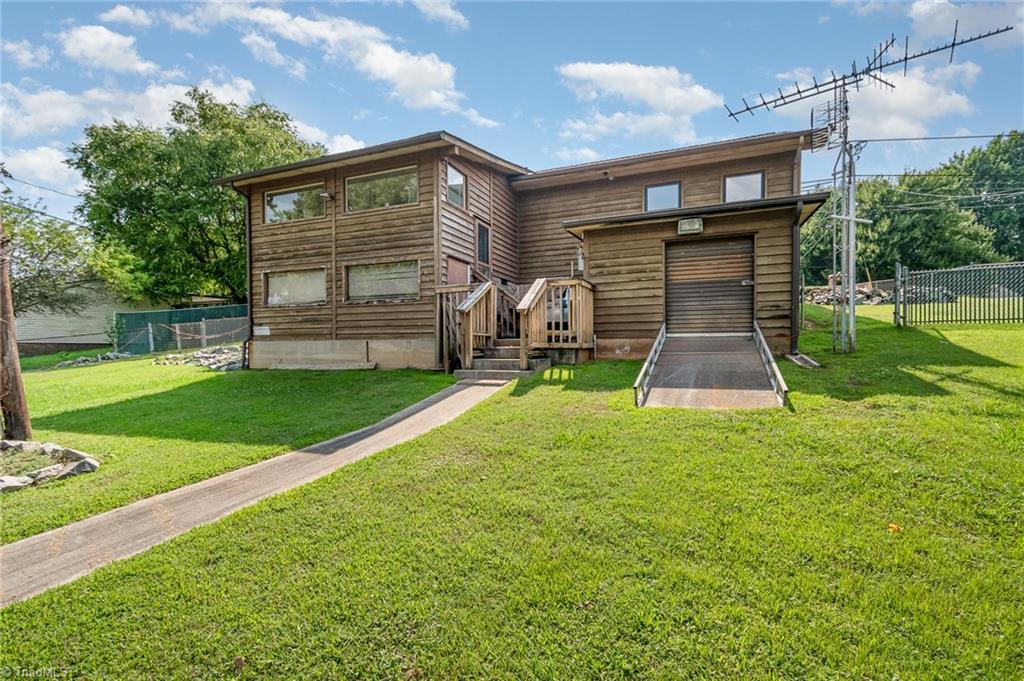 209 Meredith Drive