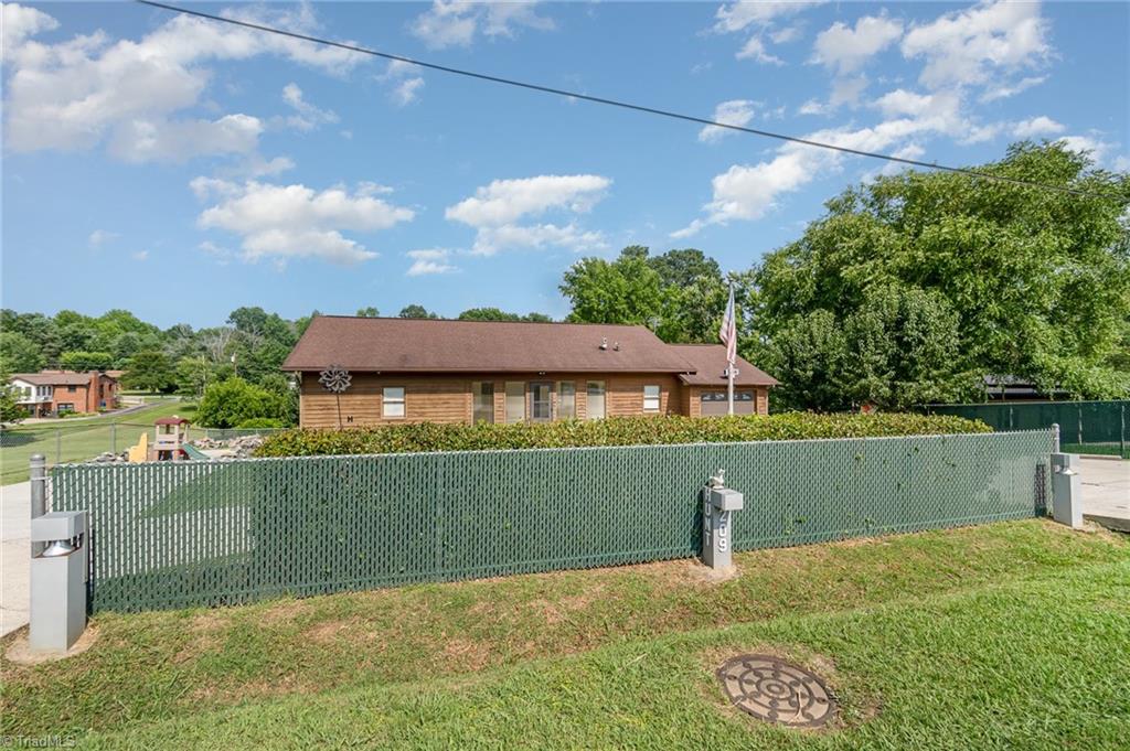 209 Meredith Drive