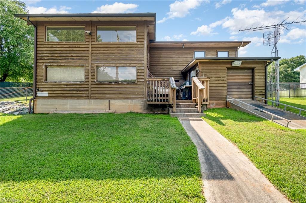 209 Meredith Drive
