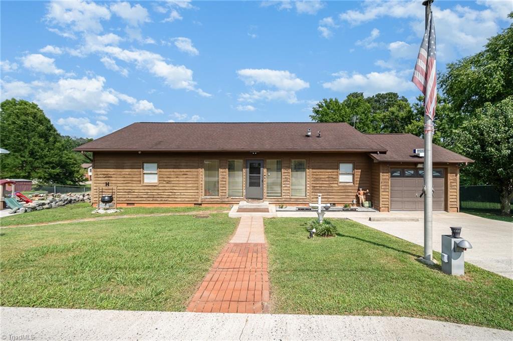 209 Meredith Drive