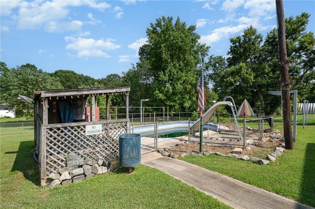 209 Meredith Drive