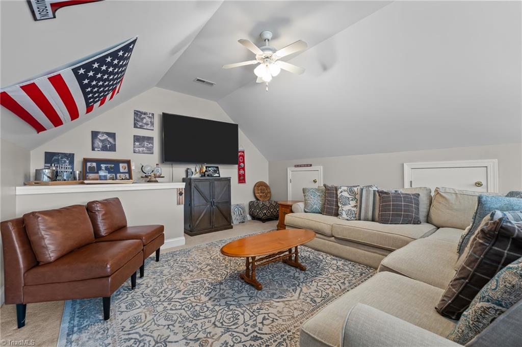 7003 Pearson Run Court