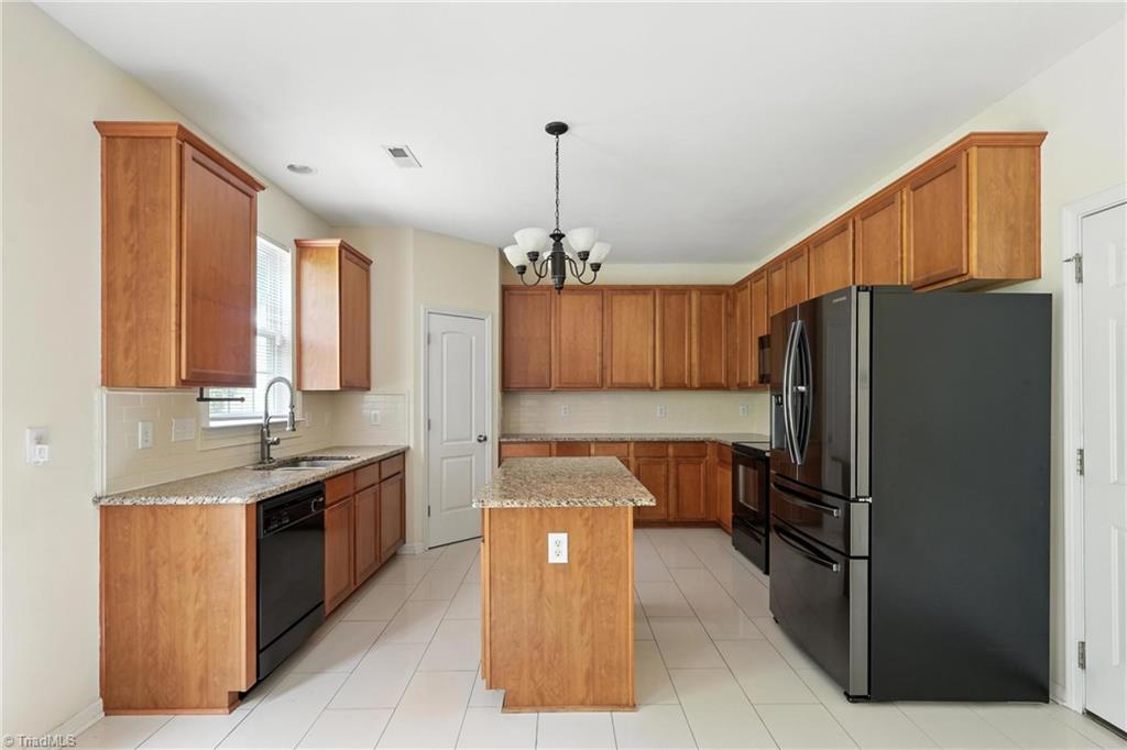2095 Sage Meadows Drive, Winston-Salem