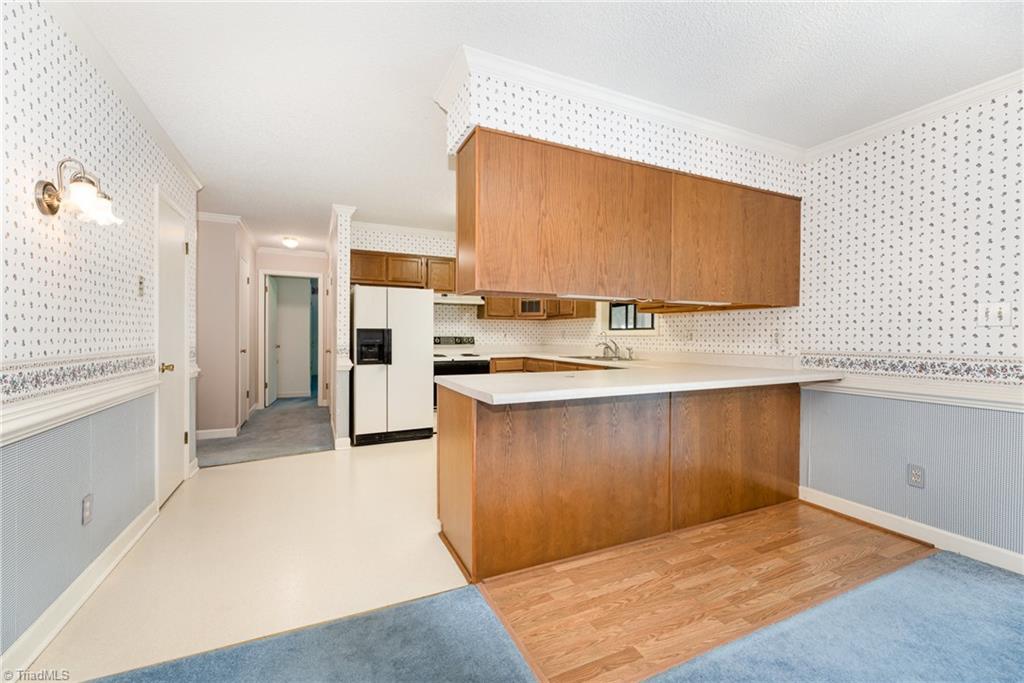 101 Thomas Drake Court