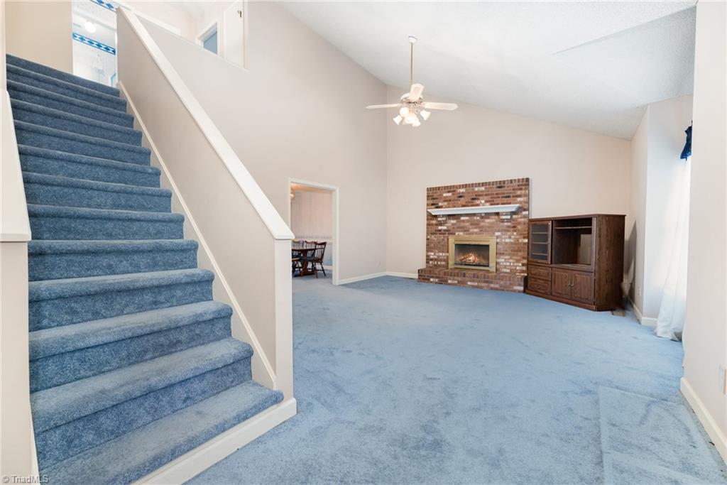 101 Thomas Drake Court