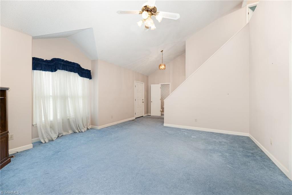 101 Thomas Drake Court