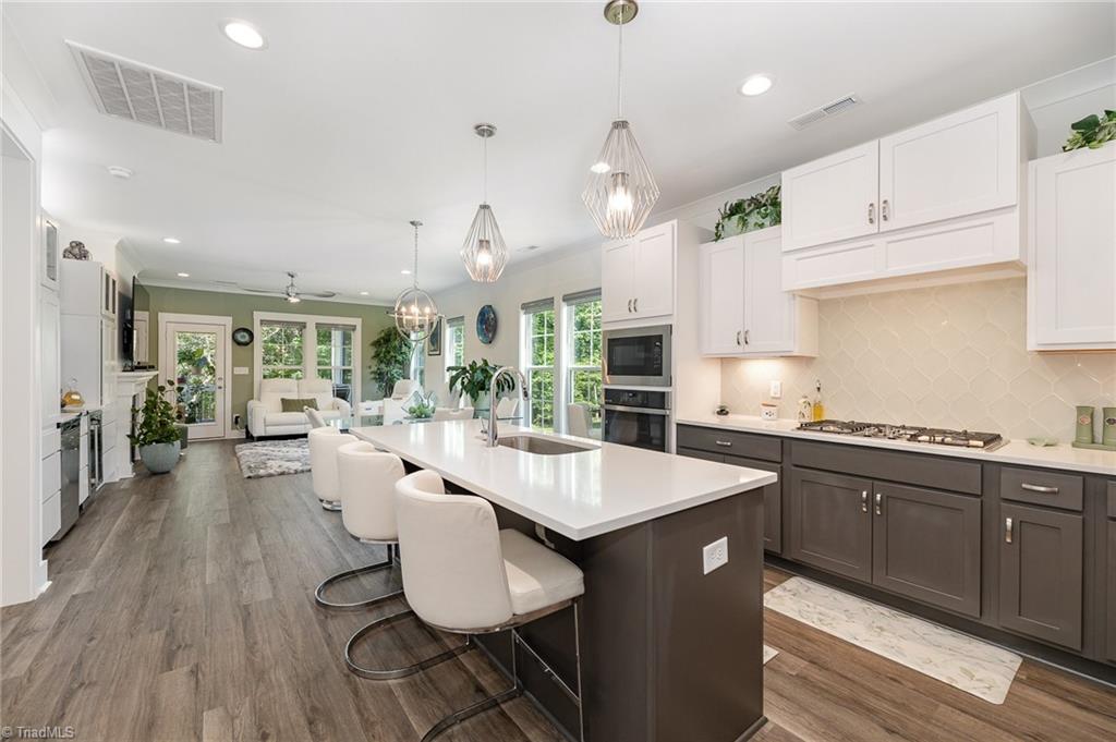 5168 Whaitley Lane