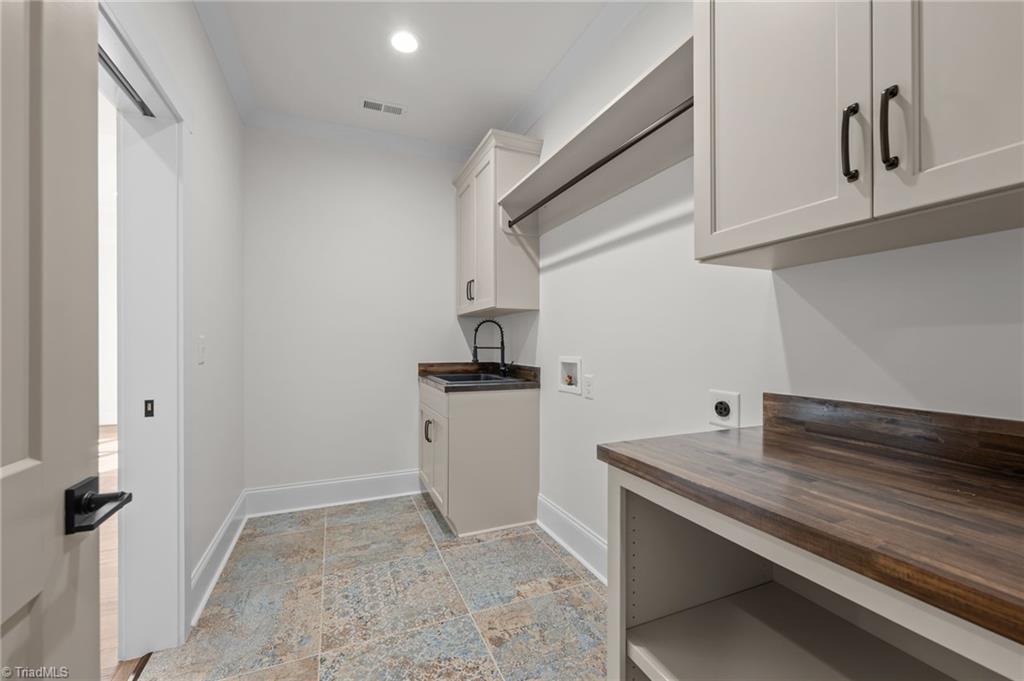 7623 Hawkins Ridge Drive