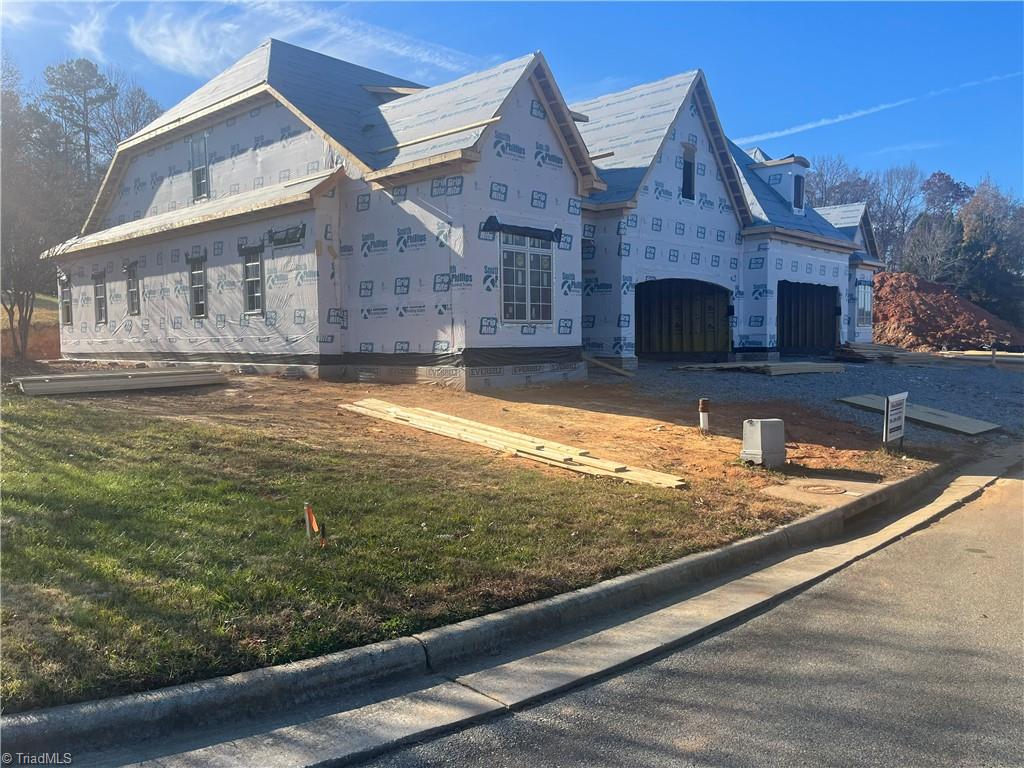 22 Creswell Manor Drive